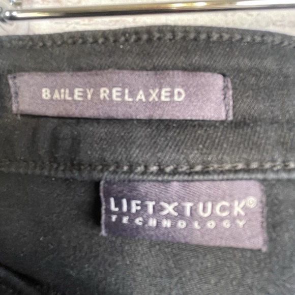 NYDJ Bailey Relaxed Jeans 14 Stretch Black Straight Leg Lift Tuck Ankle Jeans - Picture 8 of 16